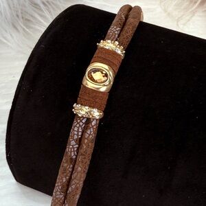 Beautiful textured Brown aged gold tone magnetic closure bracelet